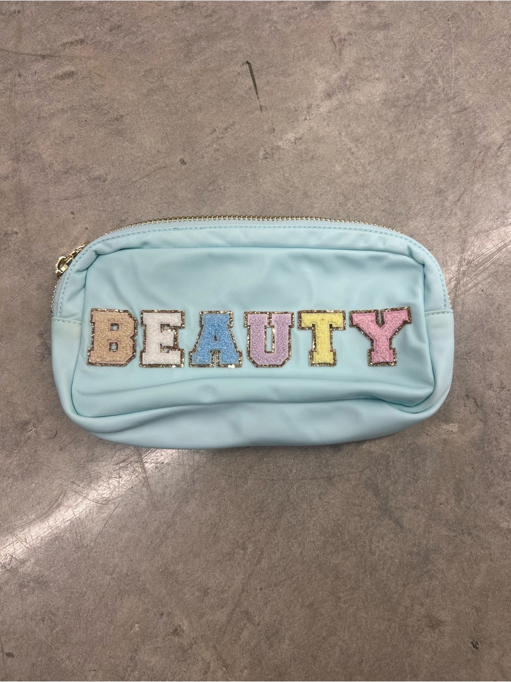 Stoney Clover Beauty Pouch NWOT